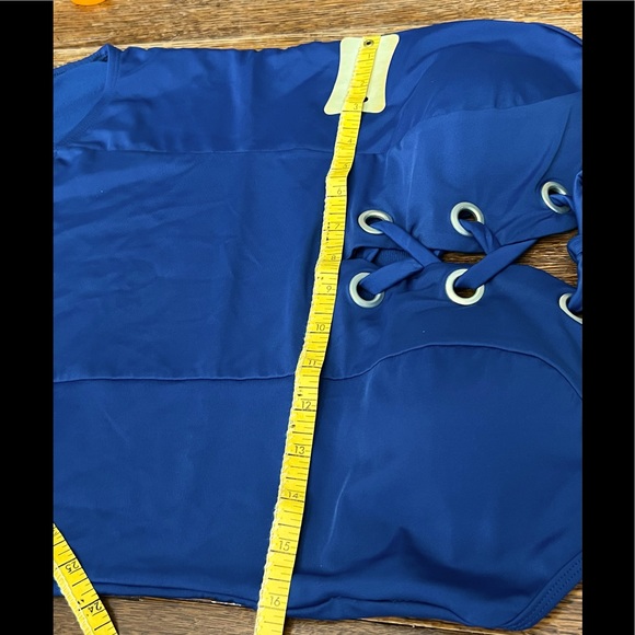 ‼️SOLD‼️ Swim Suit W/Speedo Goggles- NEVER WORN- Size: L - 🏊♀️ - Picture 9 of 14